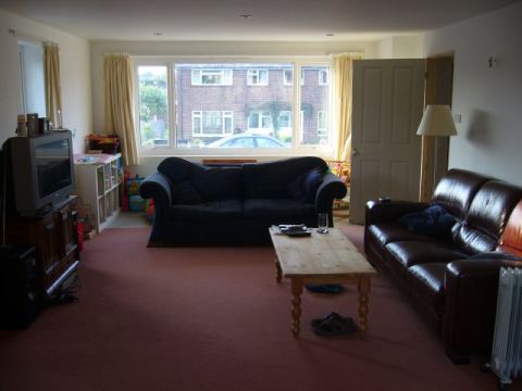Needs matching furniture.. wall lights..