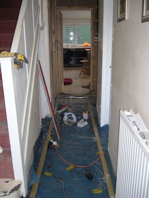 starting to lay the battens