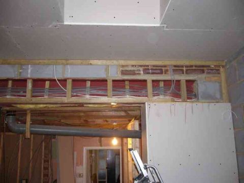 one or two lighting circuits, the skylights, quite a handy beam this.