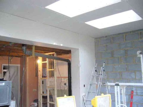 beam covered.. still got that lovely soil pipe feature